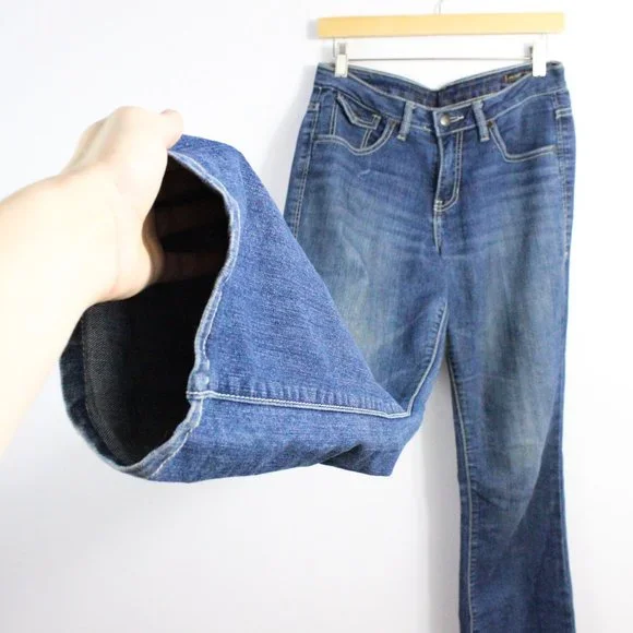 *Jag Mid Rise Boot Leg Jeans - Picture 3 of 7